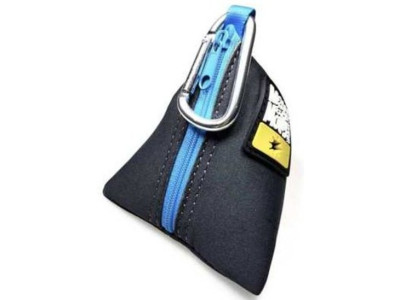 Сумка для пакетів Max & Molly Poo Bag Triangle Sky Blue з карабіном під блакитні кольори амуніції собак (703005)