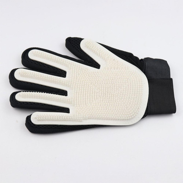 Рукавиця гумова для вичісування шерсті"Пухнастики"18*25 см